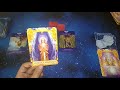 MENSAJES DE LOS SERES DE LUZ PARA TÍ. TAROT INTERACTIVO DEL AMOR DIVINO