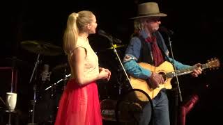 Yodel - Jewel and her Father Sing @ Westbury NYCB Theatre Live 12-20-17