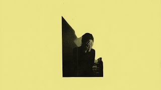 Video thumbnail of "Ulrika Spacek - 'Mimi Pretend'"