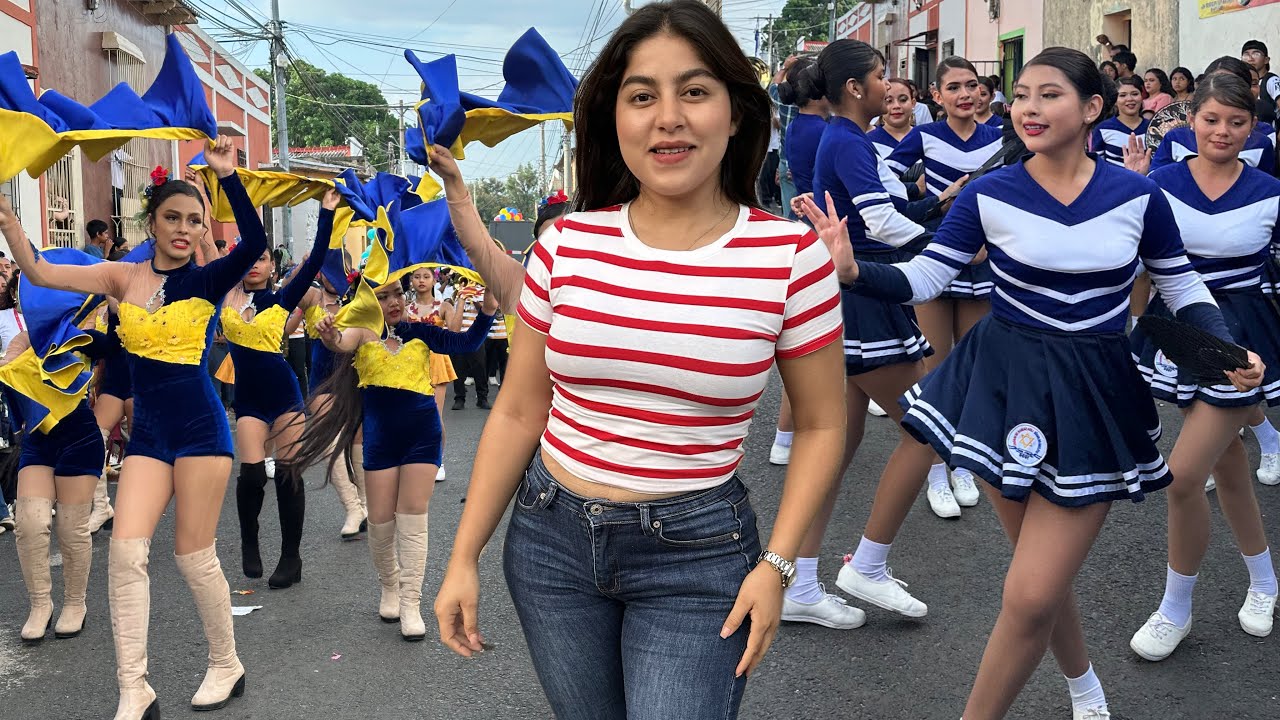 LO MEJOR DEL DESFILE DE CORREOS DE CHALCHUAPA, El Salvador 🇸🇻 | Celinaz 