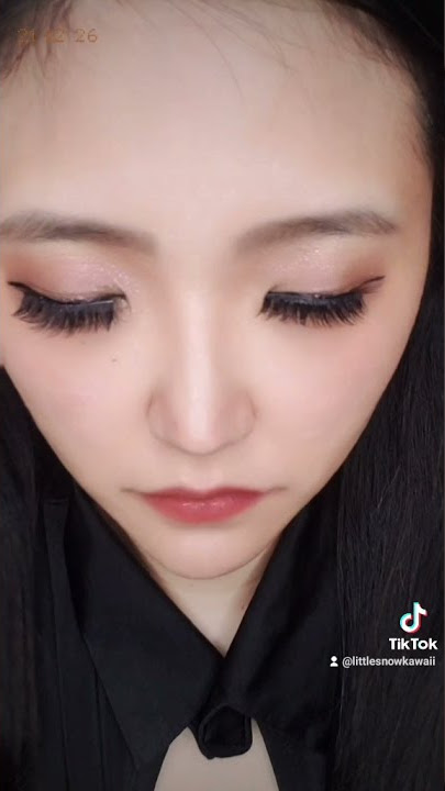 Big boob asian eyes reveal e girl tiktok trending hot asian