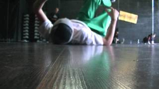 Head Swipes No Hands