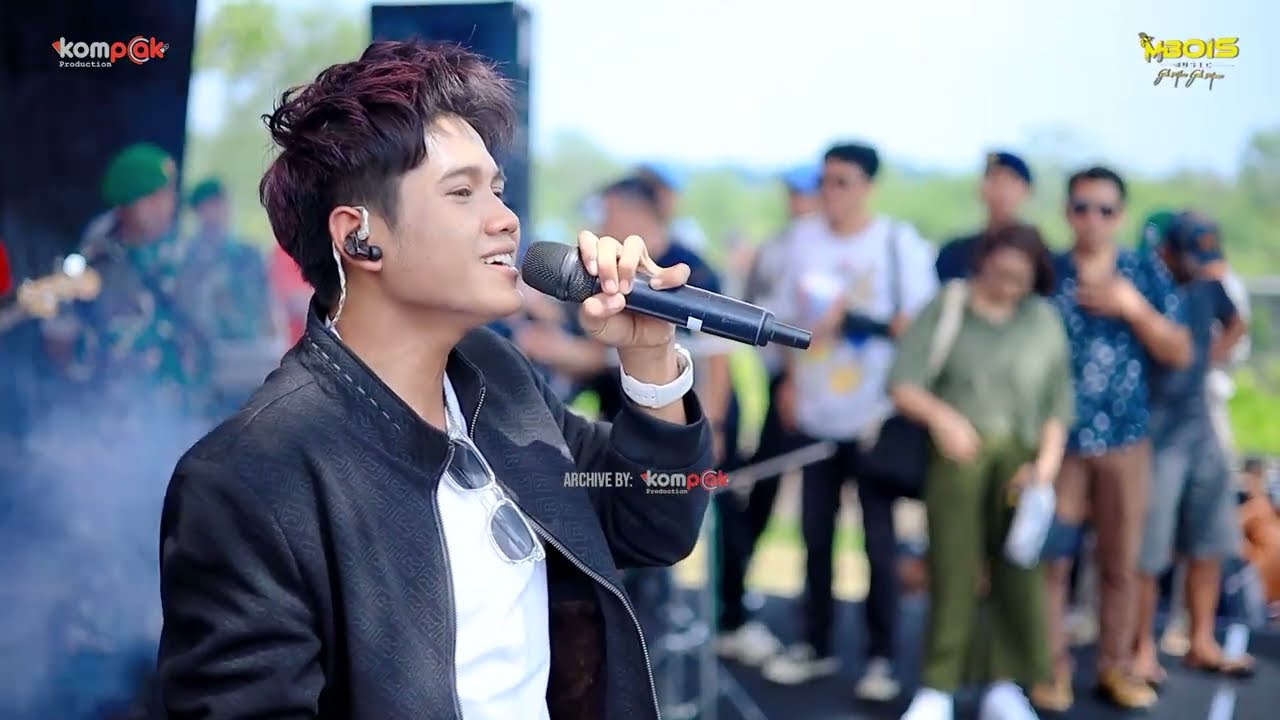 MENUNGGU VALEN DA7 MBOIS MUSIC LIVE KONSER AMAL DI SAMPANG