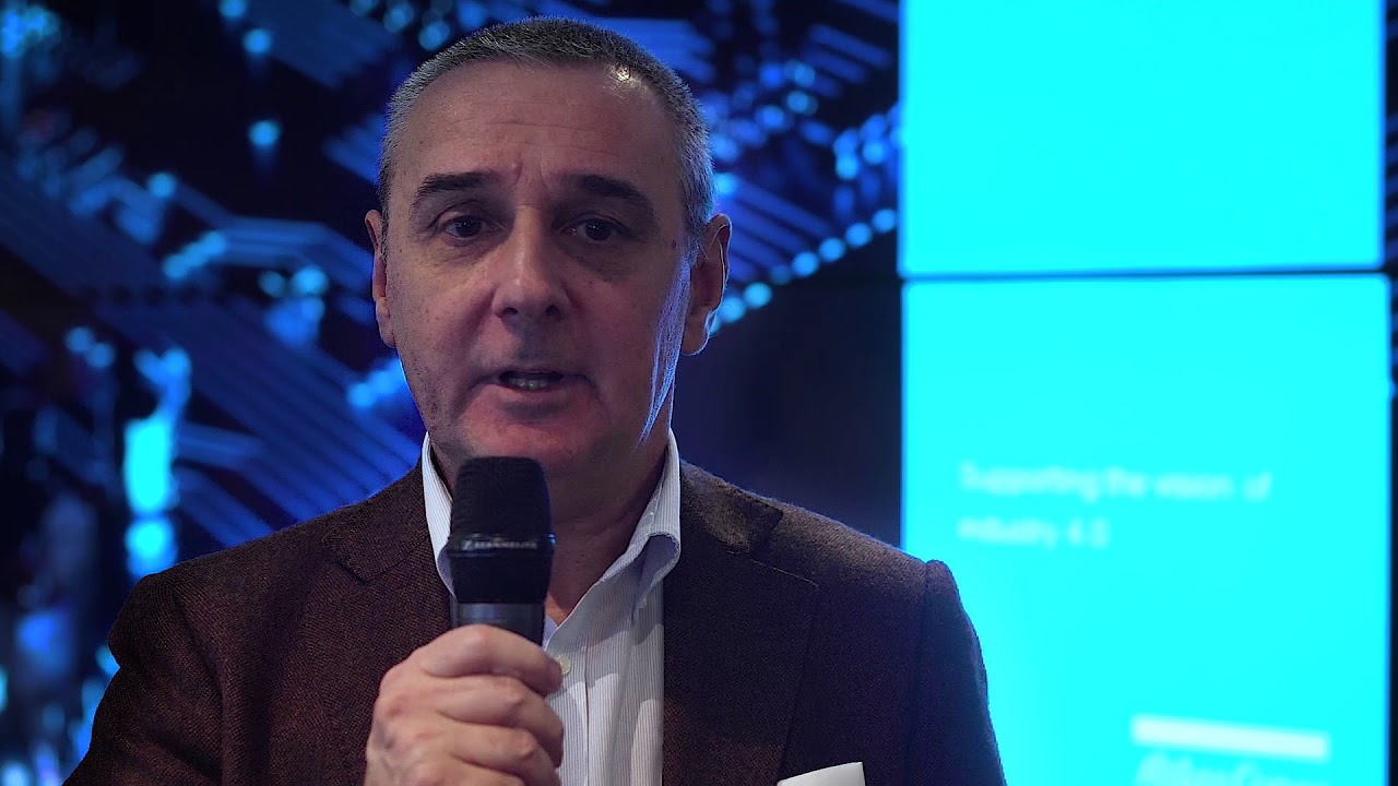 Smart Connected Assembly Roadshow Intervista Roberto Rota - YouTube