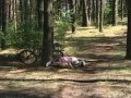 Велосипедист врезался в дерево