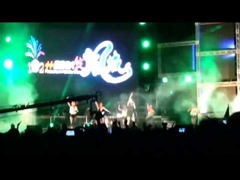 2013國慶  謝金燕2