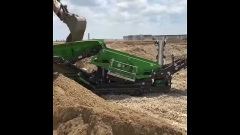 EvoQuip Colt 1000 Track 2 Deck Screen. NEW 5G Technology