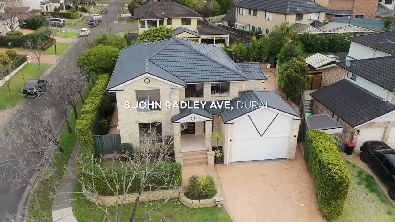 8 John Radley Avenue, Dural, NSW 2158 | Proudly presented by Andy Lin and Bonnie Zhou