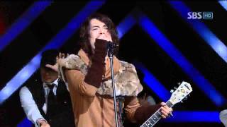 Norazo - Salesking(노라조-판매왕) @SBS Inkigayo 인기가요 20111113