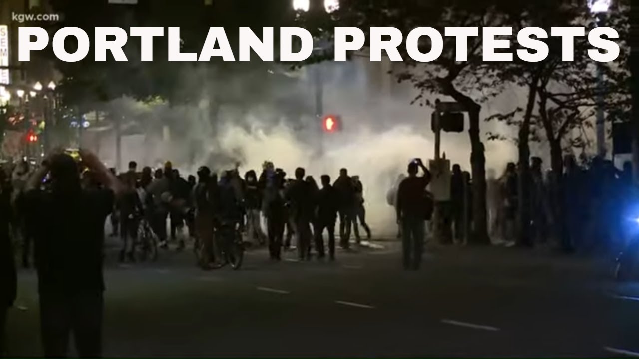 KGW NEWS: Police declare riot in Portland after union headquarters ...