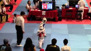 2015 Tet Taekwondo Tournament 7-year-old boy Sparring (Semi-Final)