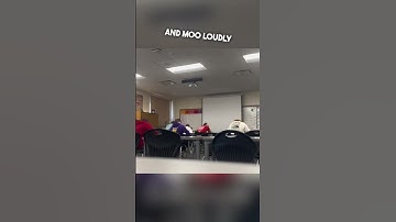 Thumbnail of This high school teacher tricked her students 😂👏