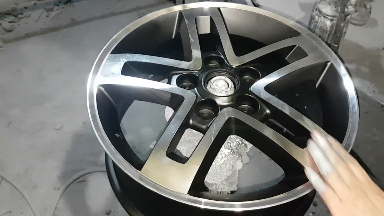 Roda Kia Soul Aro 16 Preto Com Diamante Dando Uma Cara Nova Nela