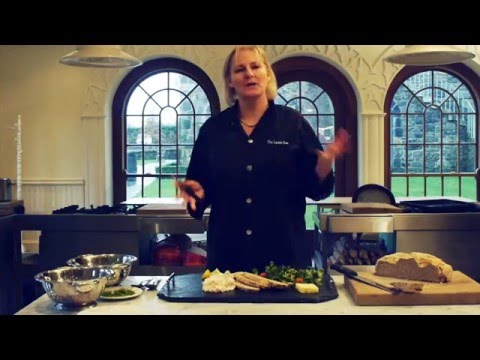 Video: Cara Membuat Sandwic Timun: 12 Langkah (dengan Gambar)