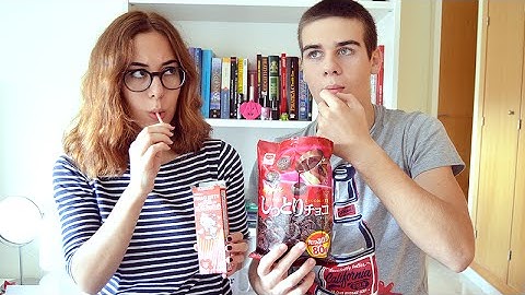 PROBANDO DULCES JAPONESES CON MI HERMANO