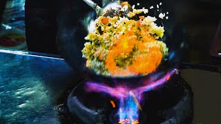 Çin Sokak Yemekleri -İnanılmaz Wok Becerileri, En Çok Satan Kızarmış Yumurtalı Pilav Izgara Tavuk