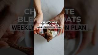 CHOCOLATE BROWNIE OATS with raspberry chia jam 🍫🩷 #recipe #breakfast #chocolate #nutrition #shorts