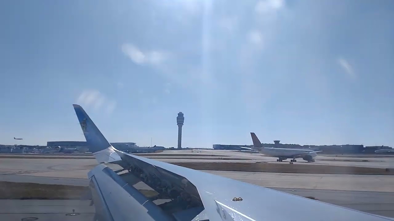 Frontier airlines flight 1871 landing in atlanta