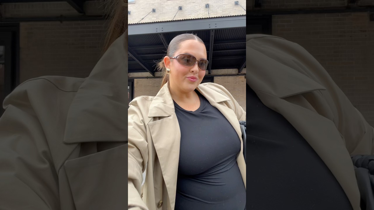 capris for fall #plussize #plussizefashion #falloutfits #capripants