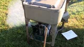 1927 MAYTAG GAS ENGINE WASHING MACHINE