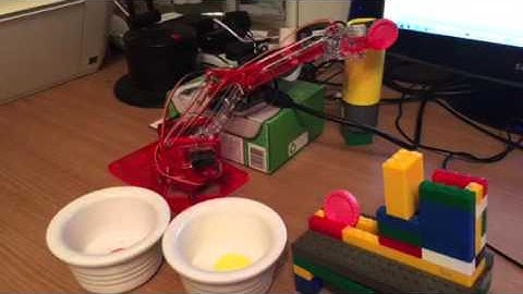 Raspberry Pi MeArm colour sorter - complete