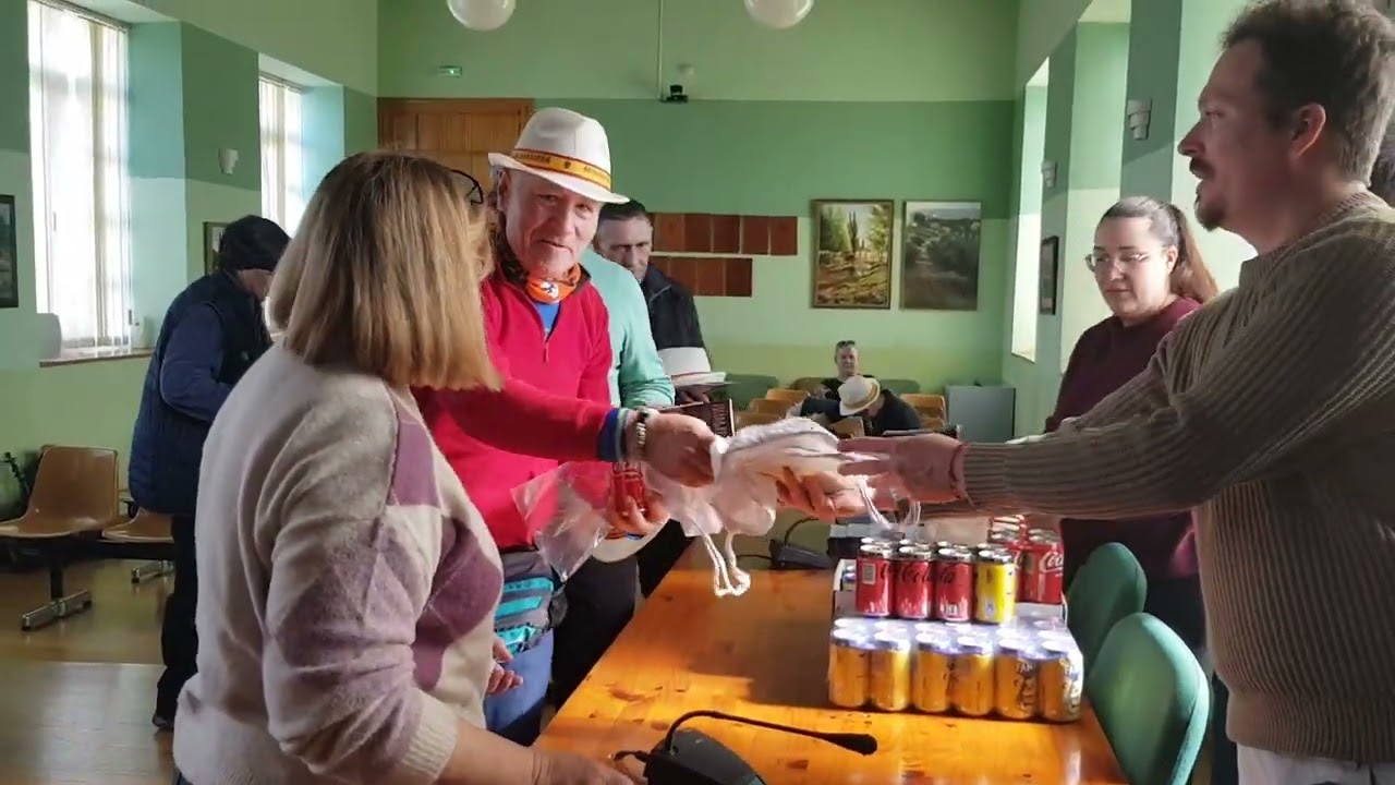 Camino Santiago de Uclés...sellado de credenciales del peregrino y regalos.