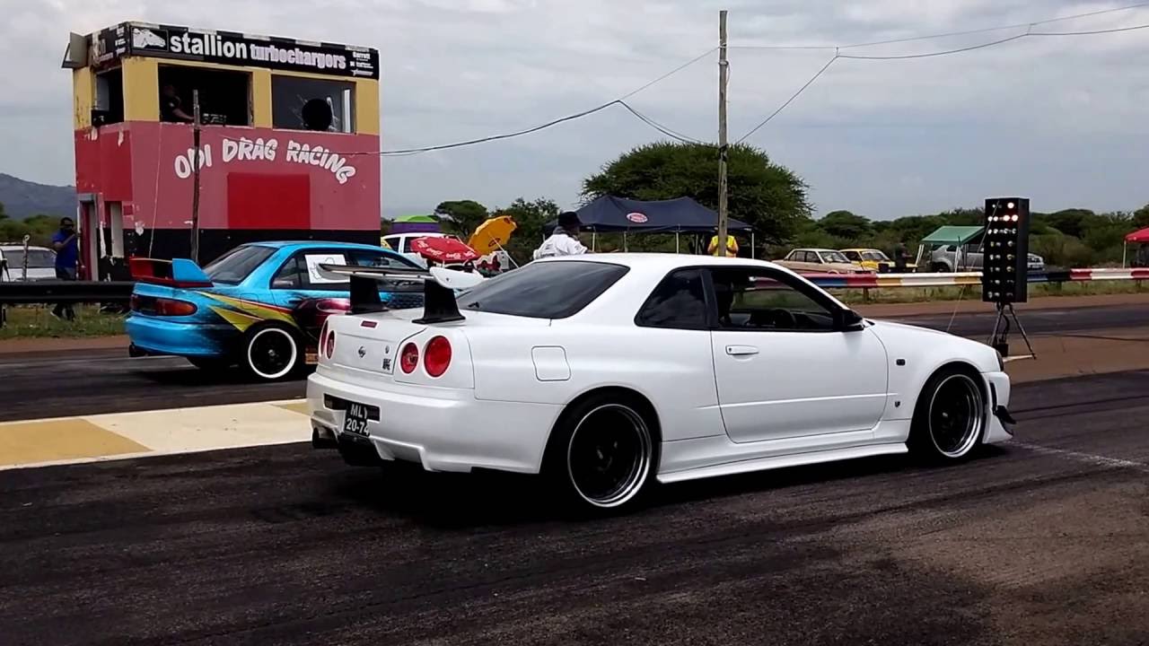 Very Loud Skyline R34 Gtr Vs Mitsubishi Evo Youtube