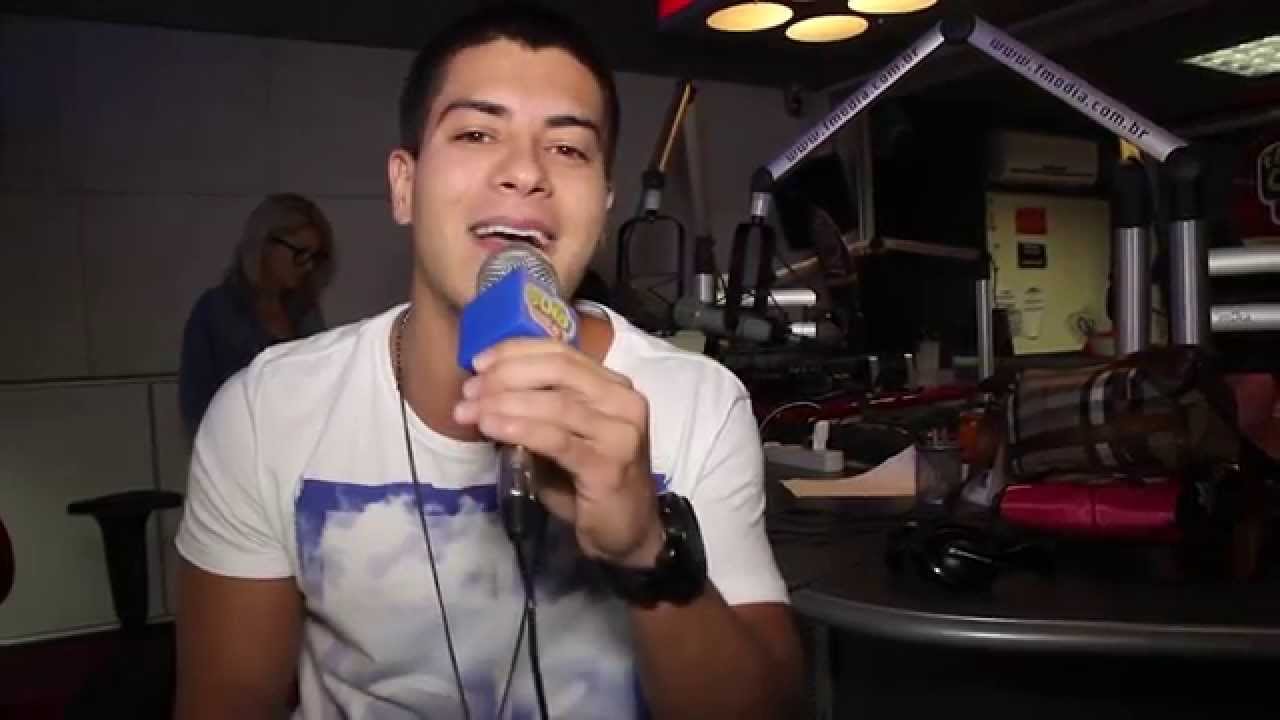 Arthur Aguiar canta música nova - YouTube