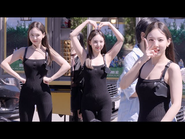 예능연구소] TWICE NAYEON - Talk that Talk(트와이스 나연 - 톡댓톡) FanCam, Show!  MusicCore