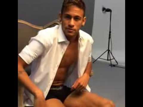 Neymar trabajando para LUPO