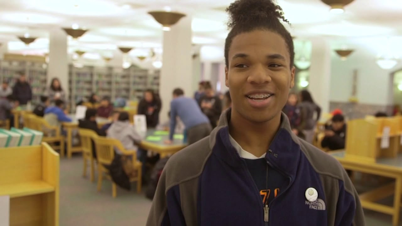 High school students vote for the first time, casting early ballots for ...