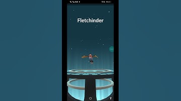 Pokemon Go : Fletchling evolving into Fletchinder