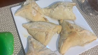 Preparando Empanadas Árabes (así se hace el repulgue) delicia 😋