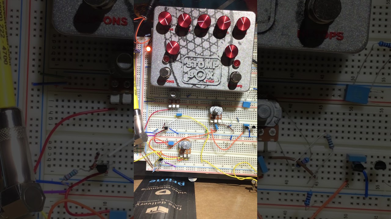 Stomp Box Fuzz Oscillation fuzz demo.