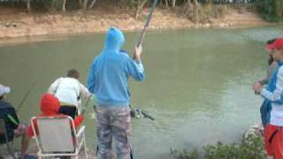 yo pescando en cubilla jeje