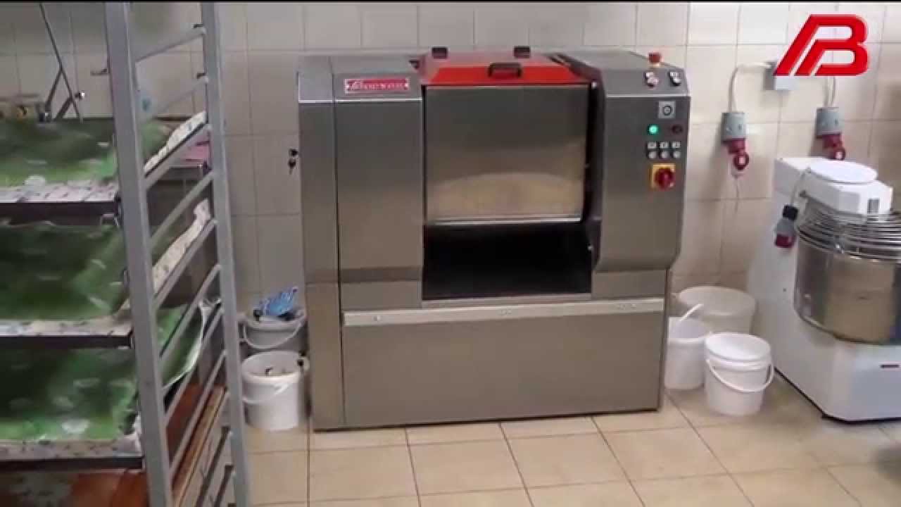 Тестомесильная машина titan 80