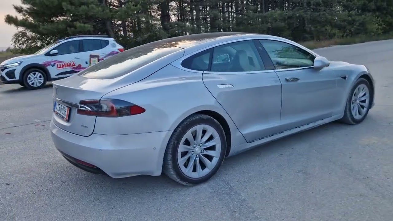Tesla Model S75D