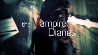 The Vampire Diaries - opening credits Season 5 Resimi