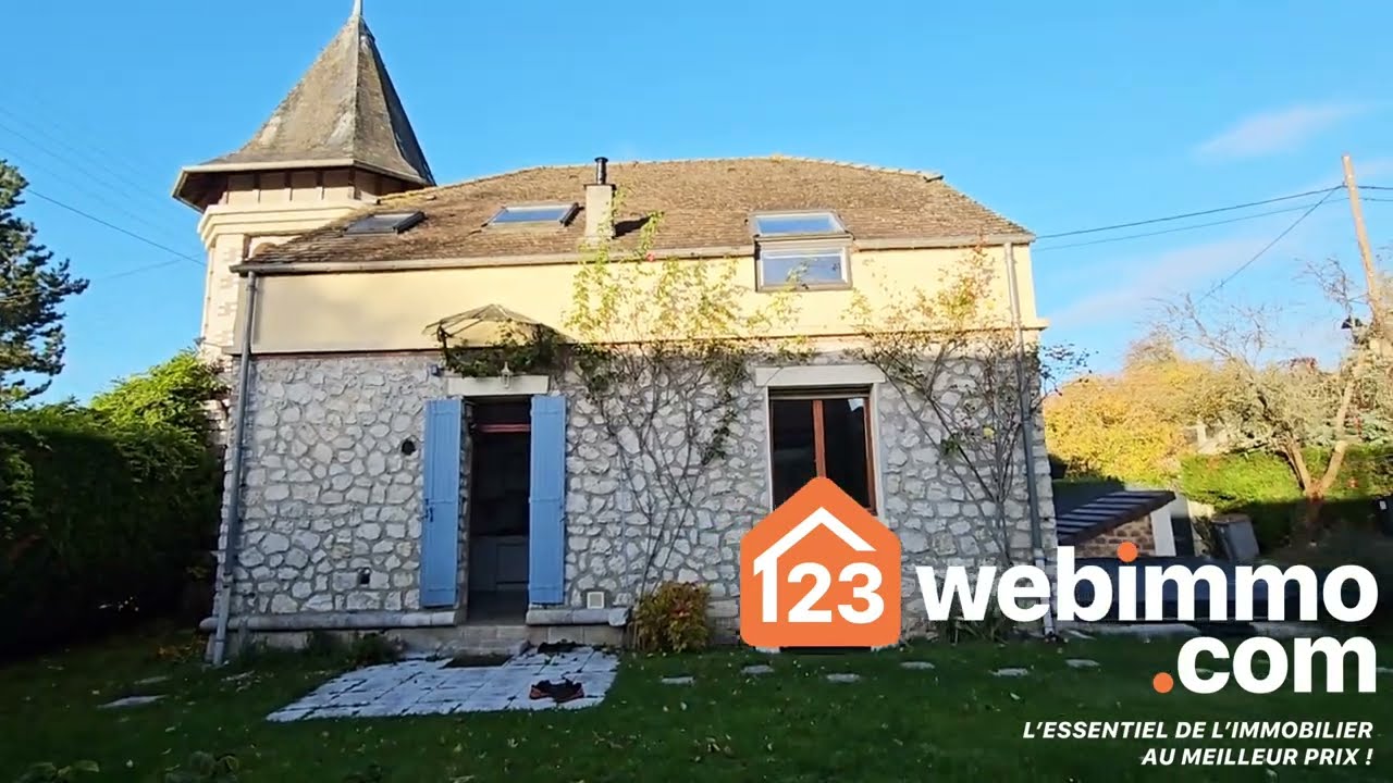 🏡Élégance et authenticité – demeure de 160 m² avec sa tour ancienne et jardin clos.