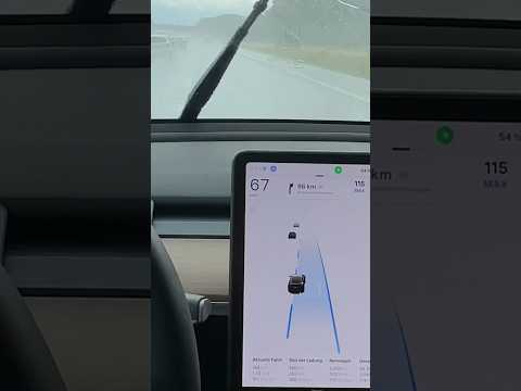 Video: Wechselt der Tesla-Autopilot die Spur?