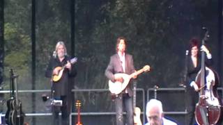 Video thumbnail of "Cutthroats, crooks and conmen. Show of Hands, Abbotsbury 2011"