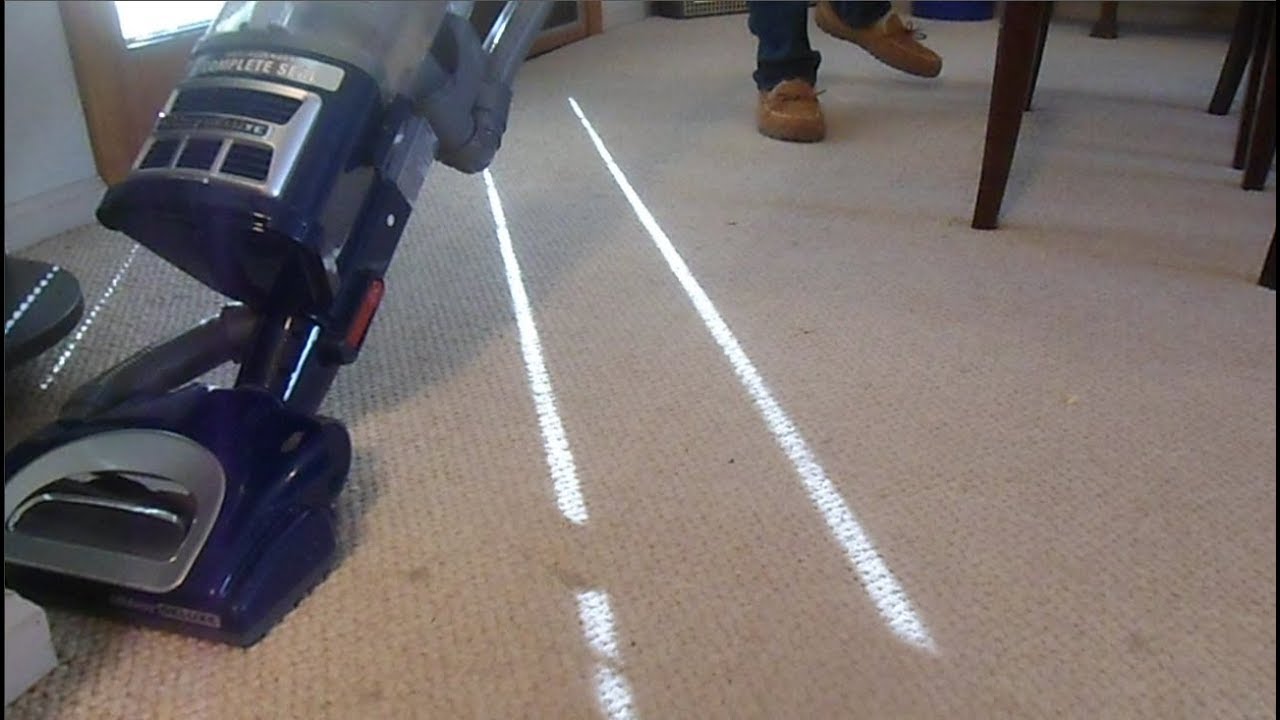 Shark Navigator LiftAway Deluxe (NV360 26) Upright Vacuum Cleaner