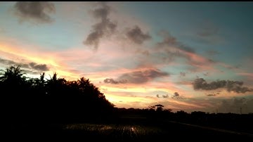 Allahul kaafi- Fitriana Feat Nissa Sabyan (lirik)