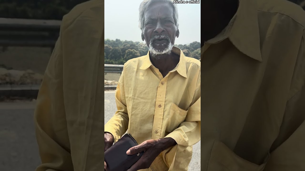 ভ্যান চালকের সাথে থানায় গেলাম 