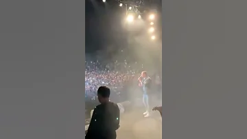 اجمل حفلات عمرو دياب انت مغرور لايف 