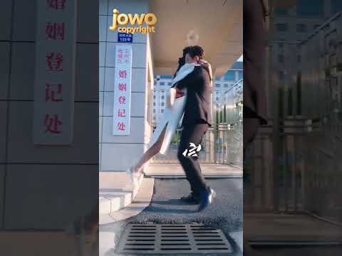 嫁进豪门后,小可怜被宠上天 poster