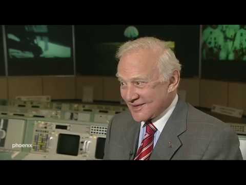 Video: Was hat Buzz Aldrin auf dem Mond gemacht?