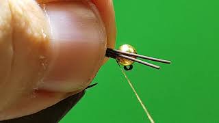 Fly tying Basics.....Split rubber tail screenshot 4