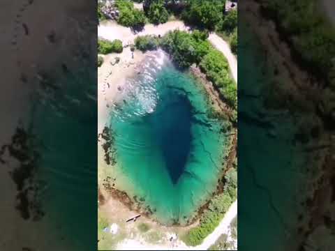 عين الأرض في كرواتيا بحيرة سيتيان من عجائب الدنيا سبحان الله