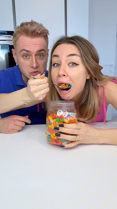 Both of them won huge spoons of candies that they must to eat 😂😬